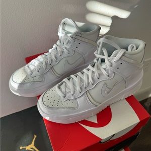 Women Nike dunks
